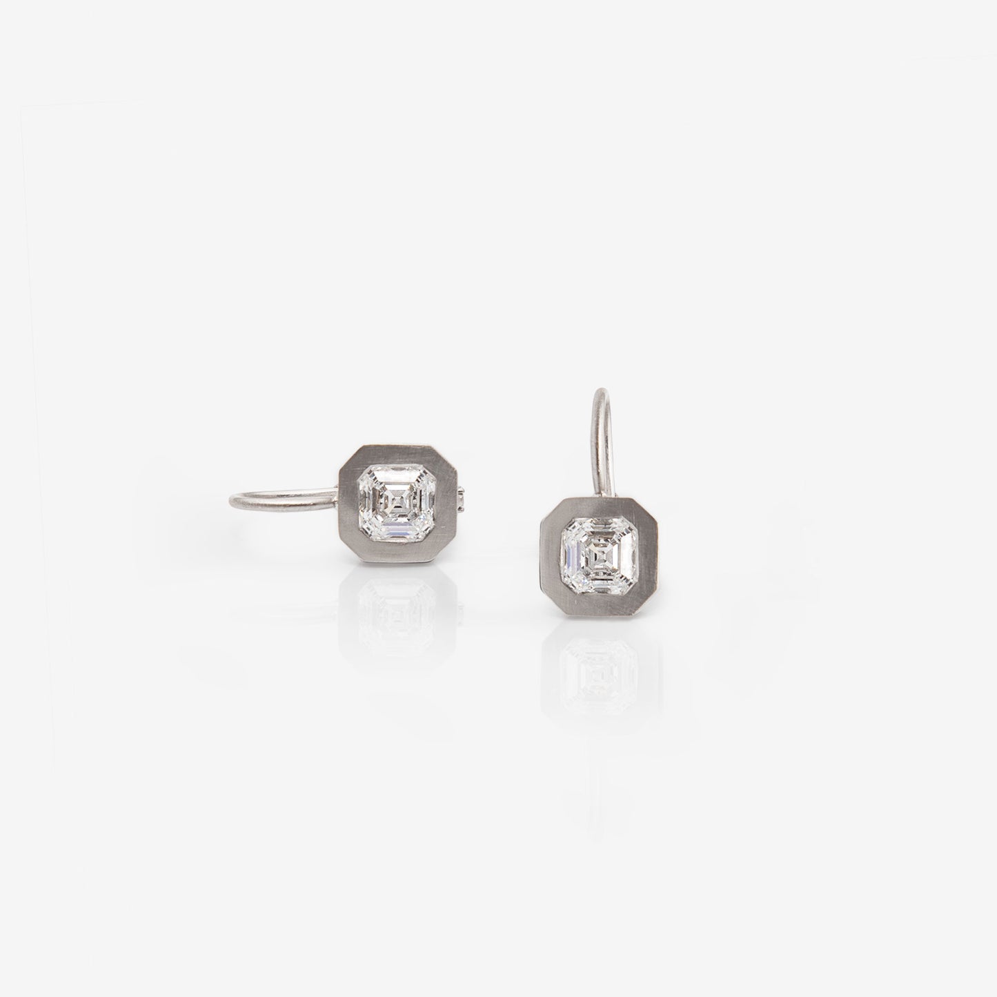ORECCHINI CON DIAMANTI TAGLIO PRINCESS