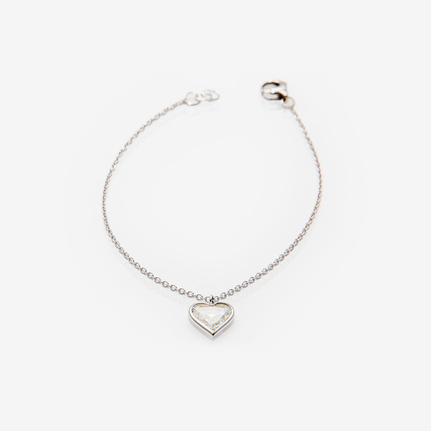 BRACCIALE CON DIAMANTE A CUORE TAGLIO A ROSETTA
