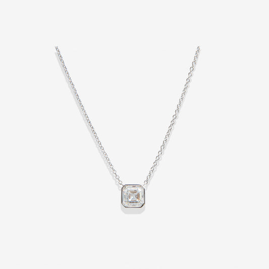 GIROCOLLO CON DIAMANTE ASSCHER
