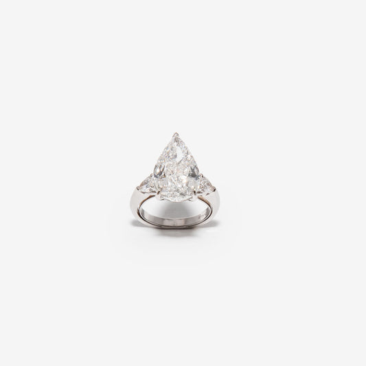 ANELLO CON DIAMANTE TAGLIO GOCCIA