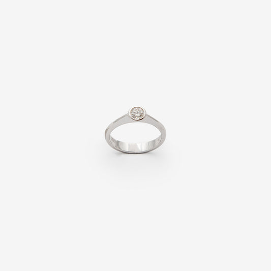 ANELLO CON DIAMANTE ROTONDO