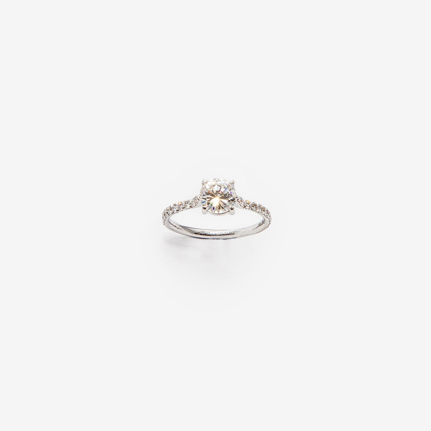 ANELLO SOLITARIO CON DIAMANTE