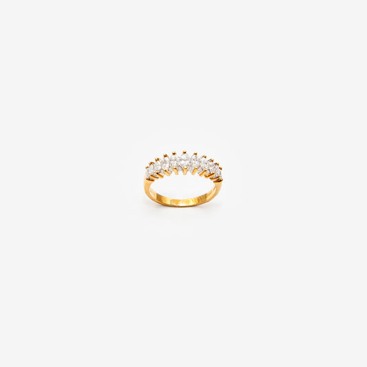 ANELLO IN ORO CON DIAMANTI TAGLIO MARQUISE