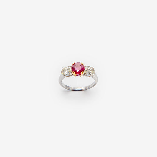ANELLO IN ORO CON RUBINO E DIAMANTI